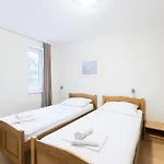 Roccia Hotel 3*