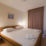 Roccia Hotel 3*