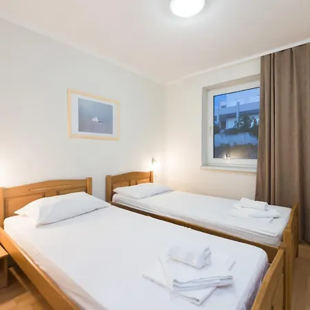 ホテル Roccia ノビグラード・ダルメーシャ