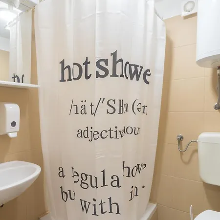 ホテル Roccia ノビグラード・ダルメーシャ