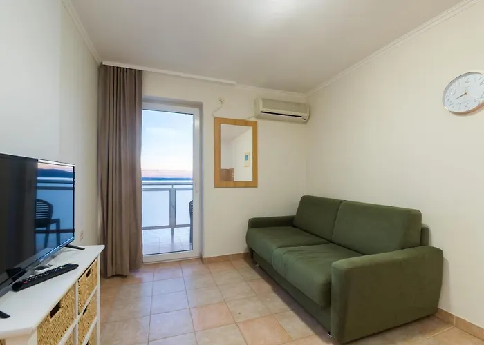 Ξενοδοχείο Roccia Novigrad (Dalmatia)
