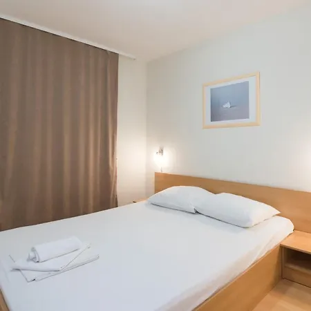 Otel Roccia Novigrad (Dalmatia)