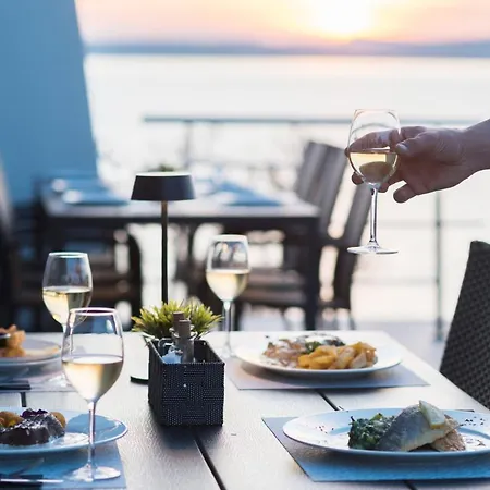 Hotel Roccia Novigrad (Dalmatia)