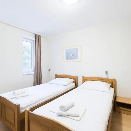 Roccia Hotel 3*