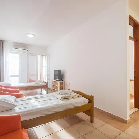 Hotel Roccia Novigrad (Dalmatia)