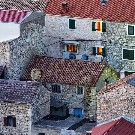 Roccia 3*