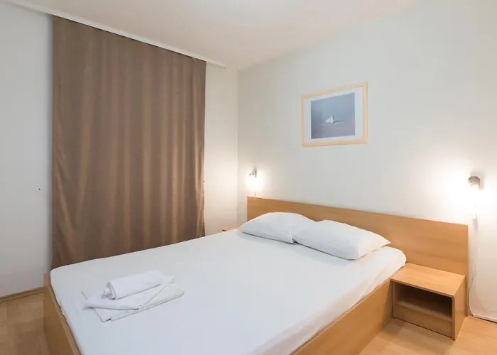 Hotel Roccia Novigrad (Dalmatia)